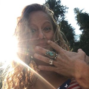 Meet your Posher, Tara